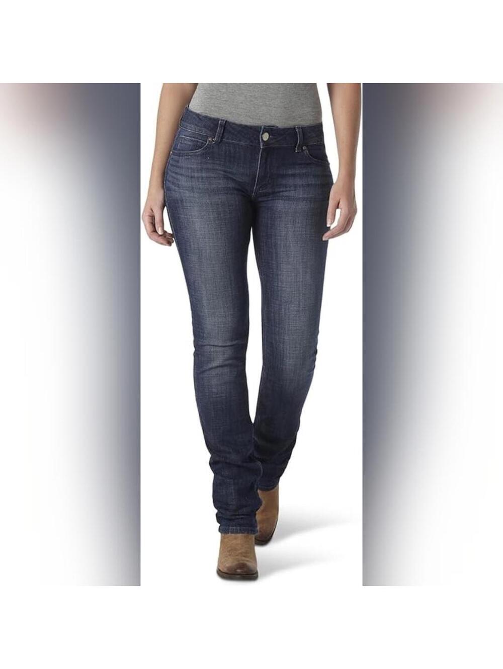 NWOT Wrangler Womens Western Mid Rise Stretch Straight Leg Jeans, 9